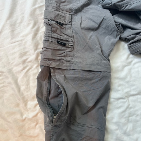 Gray cargo short and pants with multi pockets - Picture 6 of 8